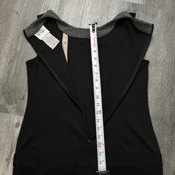 J Taylor - ADORABLE 🥰 Mixed Media Dress w/Faux Belt Buckle /Buttons- Size 4 - Picture 7 of 14